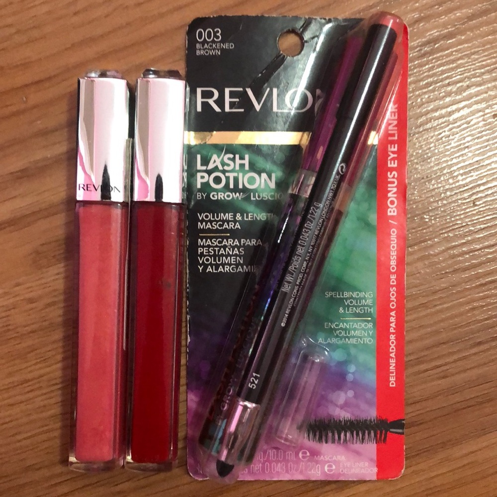 Revlon Lip and Mascara Set